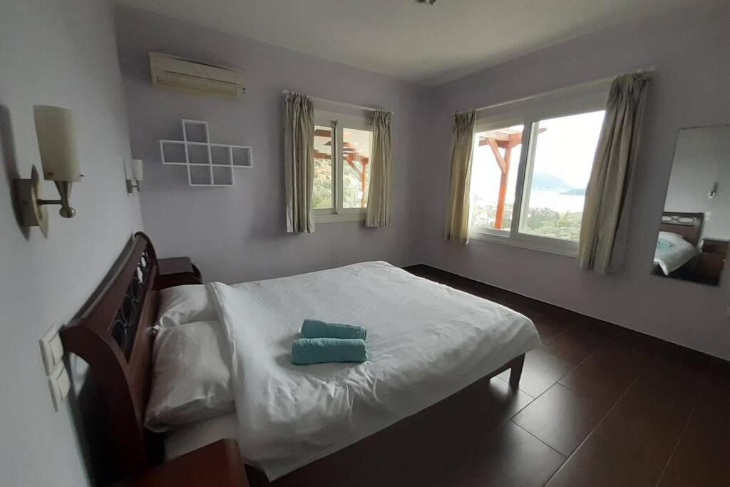 Villa Sunrise With Stunning Views And Private Pool Katokhorion  Ngoại thất bức ảnh