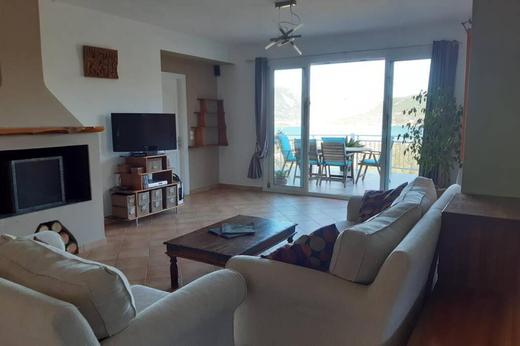 Villa Sunrise With Stunning Views And Private Pool Katokhorion  Ngoại thất bức ảnh